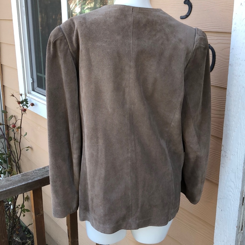 Vintage leather suede tan jacket w/shoulder pads - Picture 5 of 8